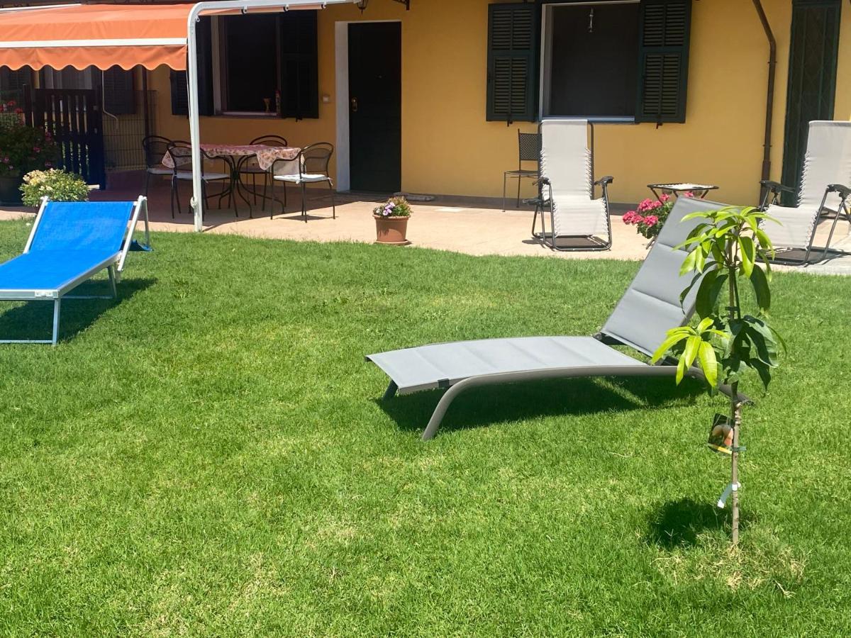 Casa Vista Mare - Superb Garden And Parking Included Villa Imperia Exterior photo
